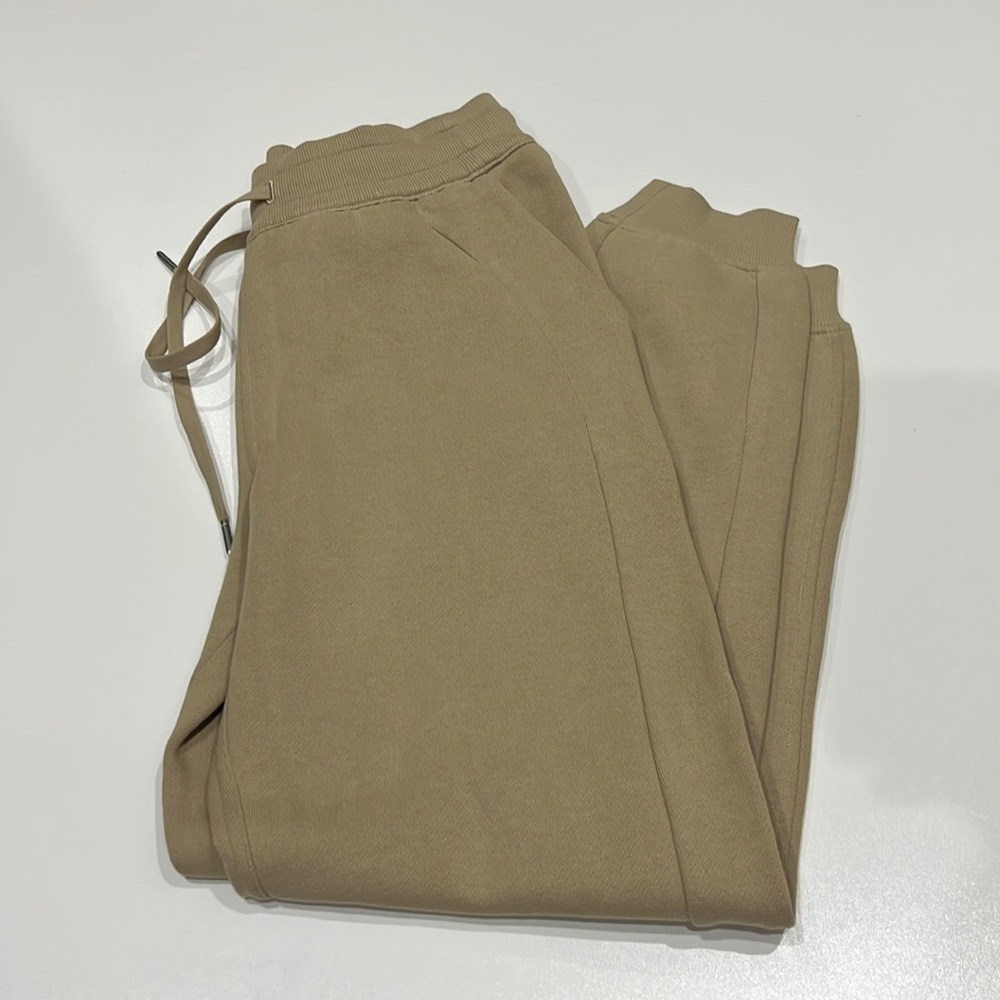 lululemon scuba Khaki/Tan Track Joggers